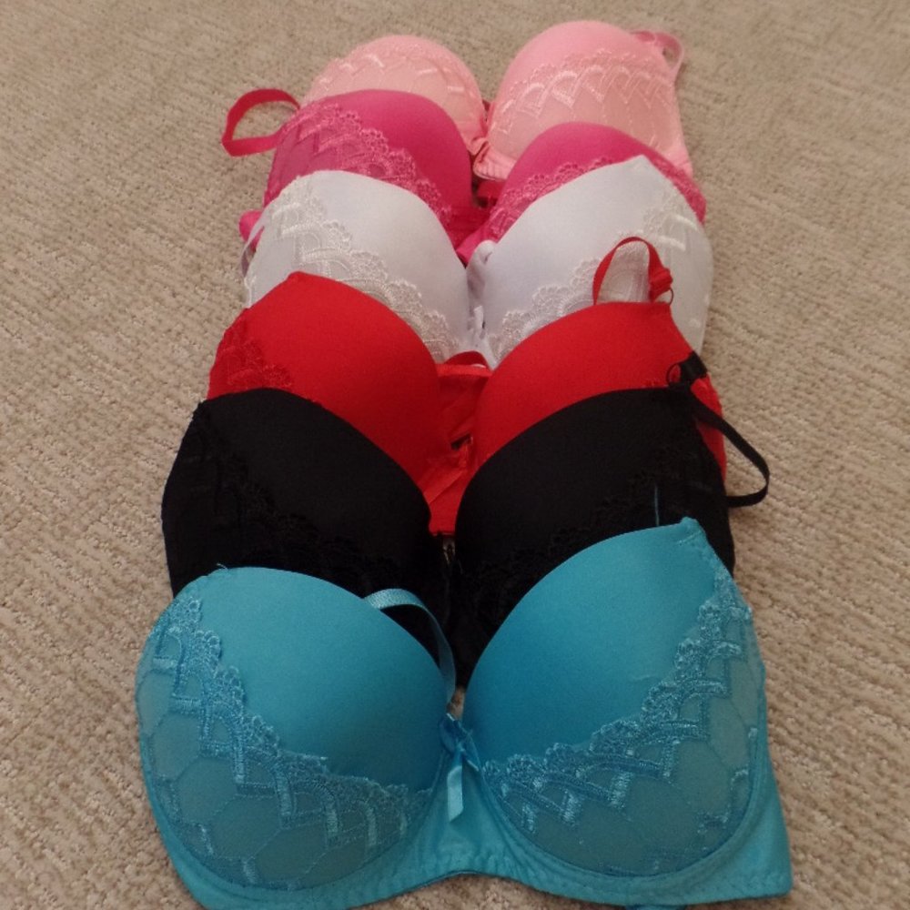 NWOT: Bundle of SIX padded, adjustable bras: 34C